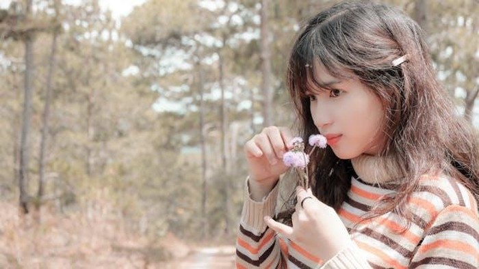 6 Ciri Kepribadian Orang yang Suka Mencari Validasi dari Orang Lain