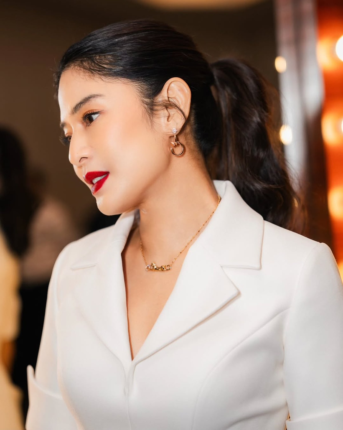 Dian Sastrowardoyo&period;