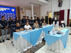 Polisi Temukan Ganja di Mobil Pria yang Bunuh-Bakar Ibu Kandung di Mataram