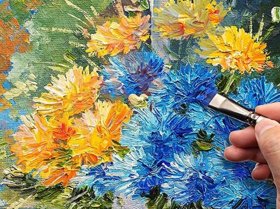 Bebas Melukis di Berbagai Media, Cat Akrilik Hightune yang Ramah Anak & Mudah Dipakai