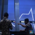 Indeks Harga Saham Gabungan (IHSG) pada perdagangan siang hari jeda Sesi I Rabu (28/1/2026), mencatatkan pelemahan yang amat dalam mencapai ambles 7,34% di posisi 8.321. (CNBC Indonesia/Muhammad Sabki)