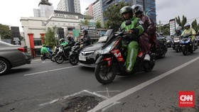 FOTO: Waspada Jalan Rusak di Jakarta
