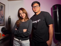 Terpopuler: Penampilan Baru Jule Tanpa Hijab vs Cara Simpan Lidah Mertua