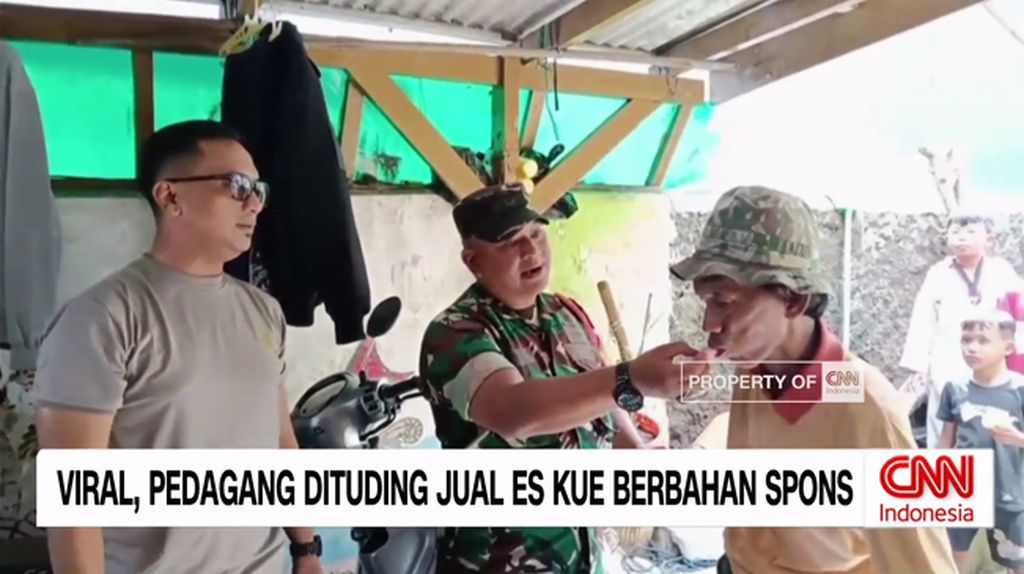 VIDEO: Pengakuan Pedagang Es Kue Dituding Berbahan Spons