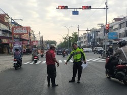 Pekerja Marka Jalan Tewas Akibat Tabrak Lari di Pekanbaru