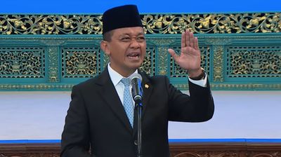 Pencabutan Izin Tambang Emas Martabe Dikaji, Bahlil Bantah Ada Lobi