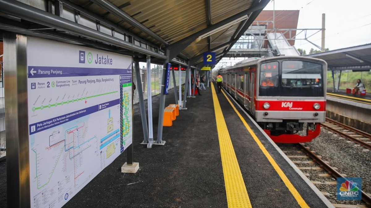 Proyek KRL Green Line dan Cikampek Digeber, Sukabumi Harap Bersabar