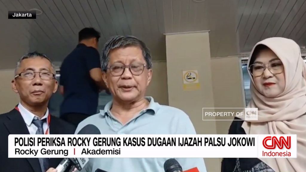 VIDEO: Rocky Gerung Diperiksa Terkait Kasus Dugaan Ijazah Palsu Jokowi