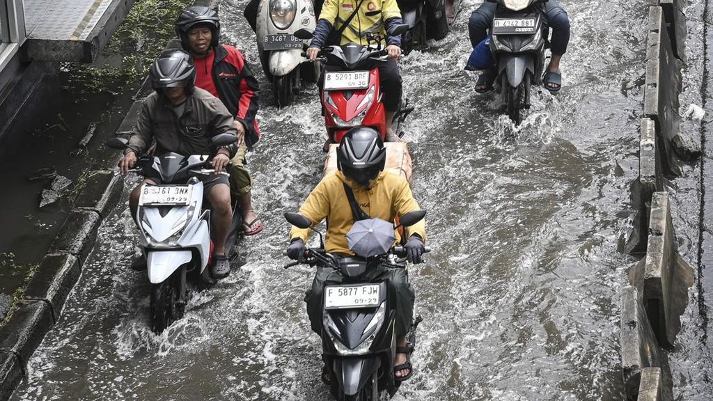 Daftar 46 Titik Banjir Jakarta Imbas Hujan Sejak Dini Hari