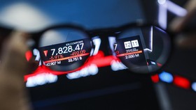 Drama Sepekan IHSG Ambrol 11 Persen, Asing Cabut Rp15,7 T