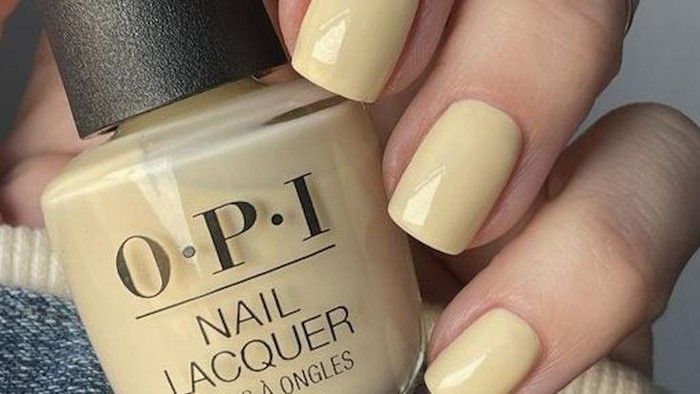Butter yellow