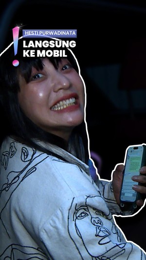 Video: Hesti Purwadinata Hanya Senyum Ditanya Kabar Perceraian Boiyen