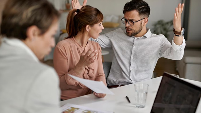 7 Ciri Kepribadian Orang Egois di Tempat Kerja, Pernah Menemuinya?