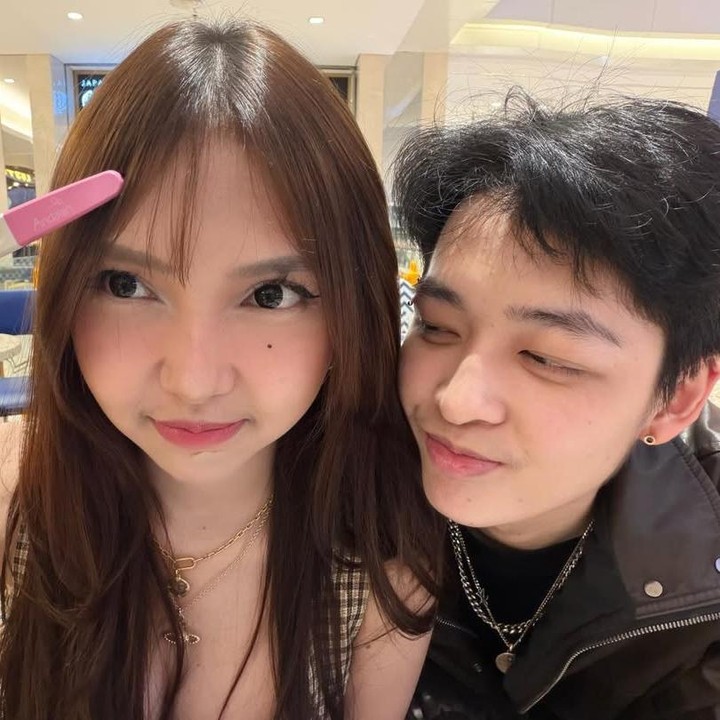 <p>Unggahan Meyden ini banyak dikomentari netizen. Mereka turut mengucapkan selamat dan turut mendoakan kehamilan pertama Meyden ini. "Sehatt sehatt bumill," tulis akun @gl***. "<em>Masyallahh</em> sehat sehat bumil," ungkap @rf***. "<em>congratss</em> kak meyden dan kak hengkii, sehat sehat dedek bayinyaa," kata aun @az***. (Foto: Instagram @btr_meyden)</p>