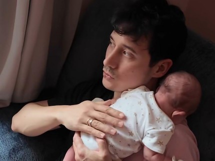 Deretan Ayah Artis Ini Semangat MengASIhi Si Kecil, Nino Fernandez hingga Brandon Salim