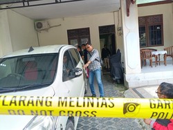 Polisi Kembali Olah TKP Kasus Anak Bunuh dan Bakar Ibu Kandung di Mataram