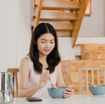 4 Rutinitas Santai di Pagi Hari untuk Cegah Burnout Seharian