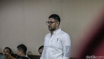 Highlight Dunia Hiburan InsertLive : Tak Ajukan Banding, Ammar Zoni Bersiap Dikembalikan ke Nusakambangan