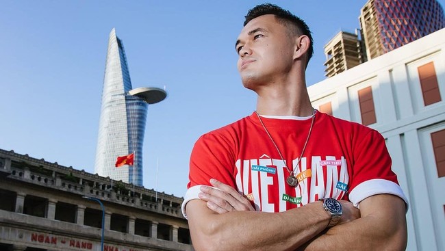 Vietnam bakal melakukan naturalisasi terhadap eks kiper Slovakia U-21 berpostur 188 cm Patrik Le Giang jelang lawan Malaysia.