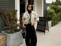 Musim Hujan Tetap Stylish, Tips Layering Sweater yang Tepat