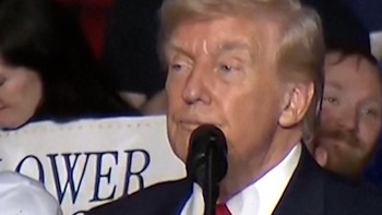 Donald Trump: Armada yang Indah Tengah Berlayar Menuju Iran