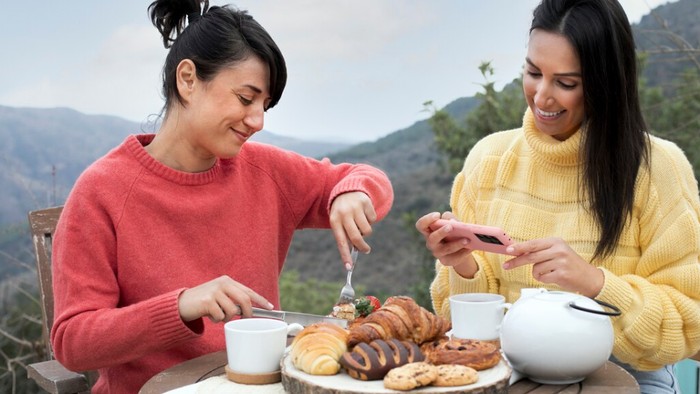 1 Nutrisi Sering Dilupakan Padahal Wajib Dikonsumsi Selama Traveling Menurut Ahli