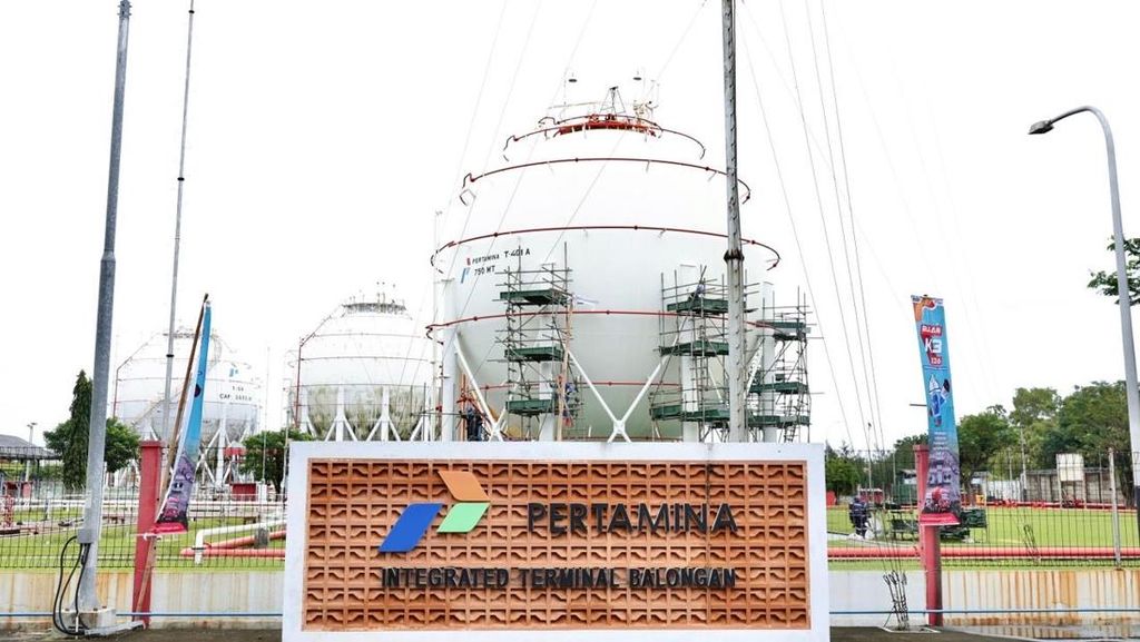 Balongan Jadi Pintu Masuk BBM Impor untuk Jaga Pasokan RI