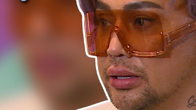 Video: Caren Delano Ungkap Momen Denada Menangis saat Live di Televisi