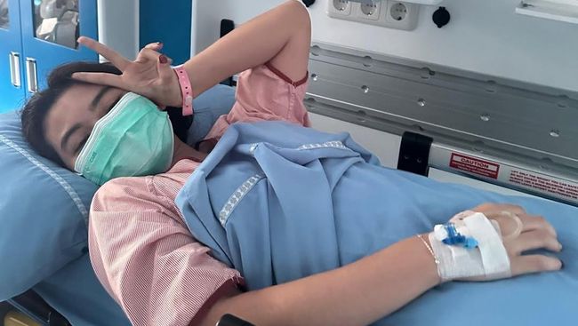 8 Tahun Tulang Ekor Cesen Eks JKT48 Patah: Kalau Kambuh Kayak Lumpuh