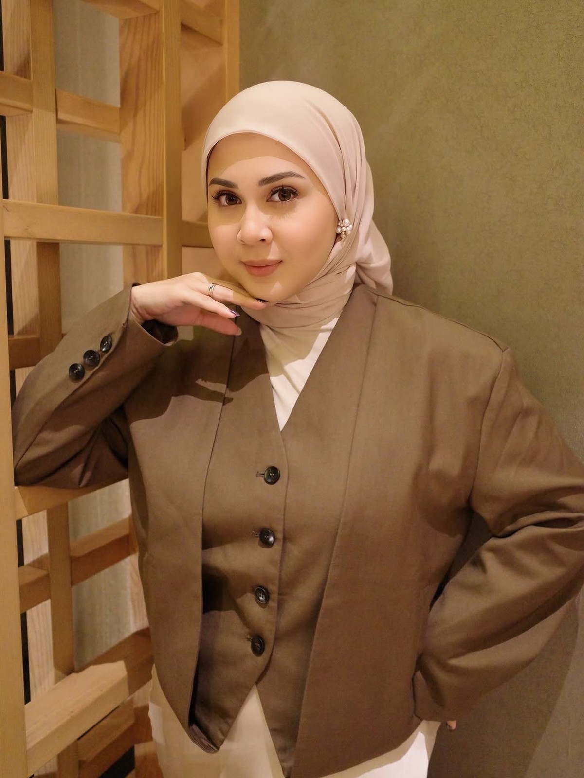 Gaya Hijab Artis