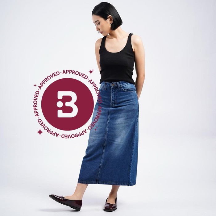 Get The Look: Ide outfit casual denim ala Amanda Rawles