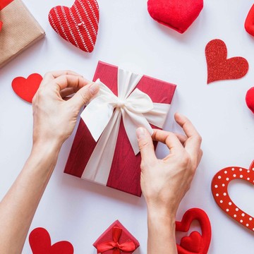 5 Inspirasi Kado Elegan dan Penuh Makna untuk Rayakan Hari Valentine