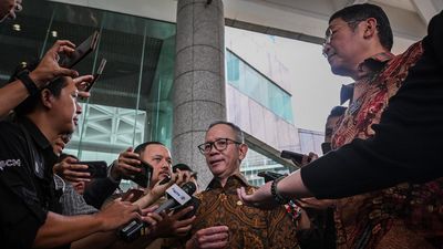 Daftar Lengkap Dewan Komisioner OJK yang Mundur Usai IHSG Ambrol