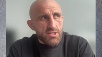 Volkanovski Sebut Diego Lopes Tahan Pukul