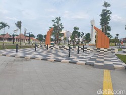 Alun-alun Sidoarjo Dibuka, Ada Wi-Fi Gratis-Layanan Kesehatan 24 Jam