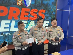 Catat! Tilang Pakai Telepon Genggam di Palembang Mulai 1 Februari