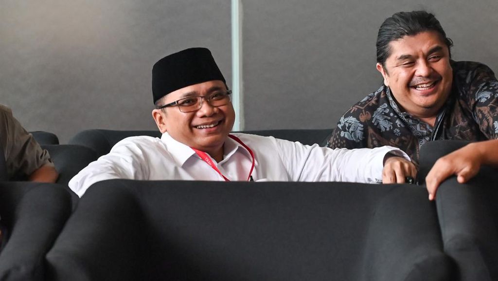 Hampir 5 Jam Diperiksa, Yaqut Irit Bicara soal Korupsi Kuota Haji