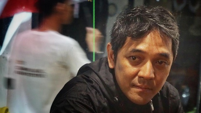 Hogi Minaya lega setelah Kejari Sleman hentikan kasusnya. Pengacara memastikan tidak ada tuntutan balik setelah dukungan dari berbagai pihak.