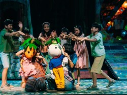 Video: Ikut Mengejar Mimpi Bareng Kugy-Keenan di Musikal Perahu Kertas