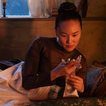 Profil Yerin Ha Pemeran Sophie Baek di 'Bridgerton 4', Ternyata Cucu Aktris Korea