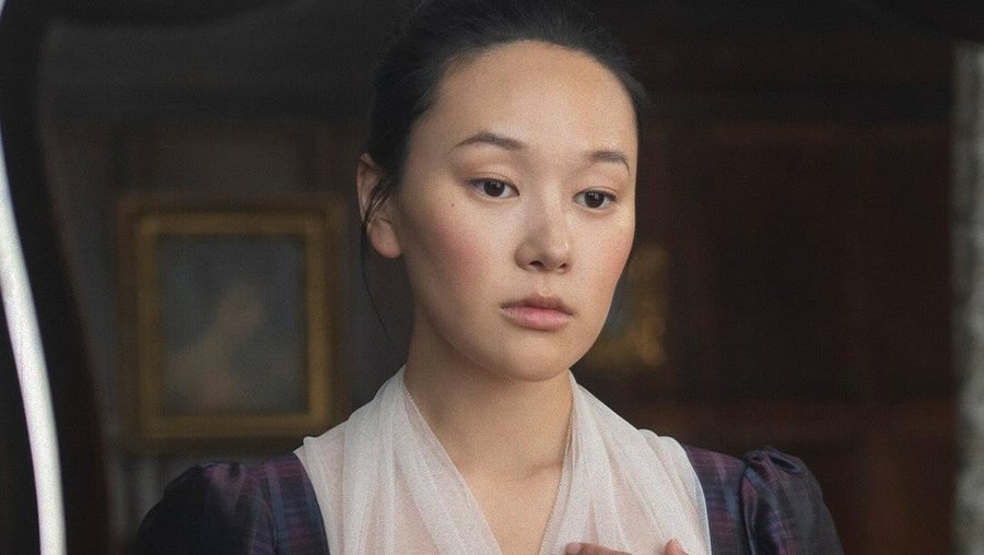 Profil Yerin Ha Pemeran Sophie Baek di 'Bridgerton 4'&comma; Ternyata Cucu Aktris Korea