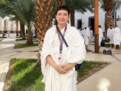Rangga Moela Dulu Takut, Tangisnya Pecah saat Berani Menjalankan Umrah