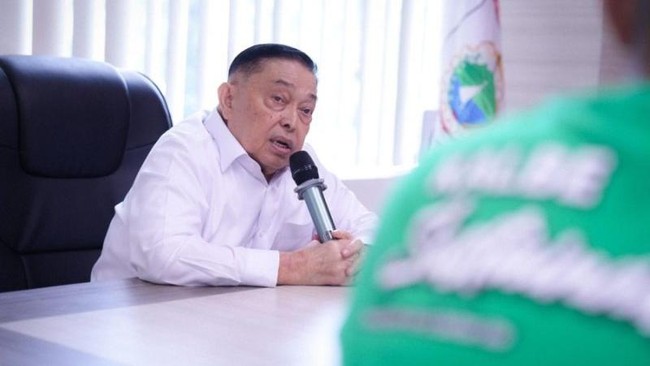 Wakil Gubernur Sulawesi Barat Salim S Mengga meninggal dunia di Rumah Sakit Siloam, Makassar.