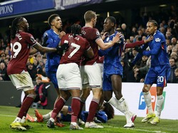 Chelsea Vs West Ham Rusuh, Adama Traore Ngamuk hingga Todibo Kartu Merah