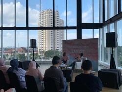 Novel Ika Natassa Langit Mengambil, Jadi Terobosan Terbaru