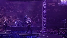 FOTO: Perayaan 28 Tahun Padi Reborn dalam Dekapan Panggung 360 Derajat