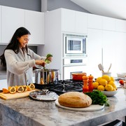 5 Kebiasaan Orang Italia untuk Hidup Sehat, Panjang Umur, dan Bahagia