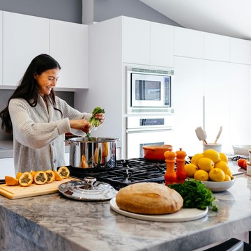 5 Kebiasaan Orang Italia untuk Hidup Sehat, Panjang Umur, dan Bahagia