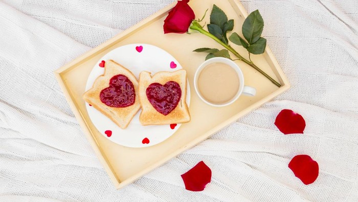 5 Makanan Ini Sering Dianggap sebagai Simbol Cinta, Sudah Tahu Belum?