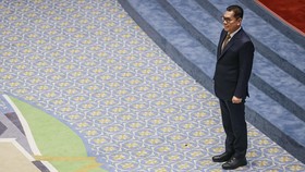 Adies Kadir Baca Sumpah Jabatan Hakim MK di Hadapan Presiden Hari Ini